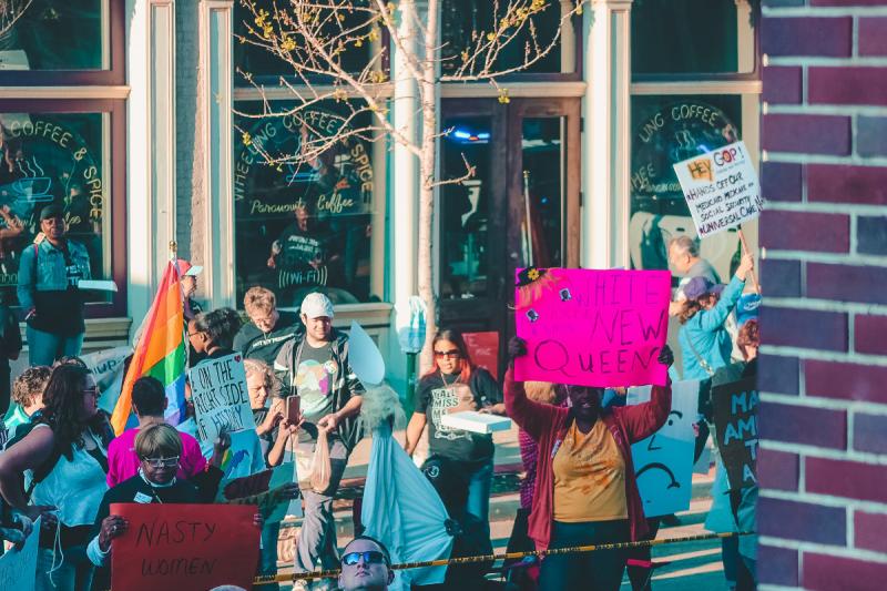 Photo of women protesting