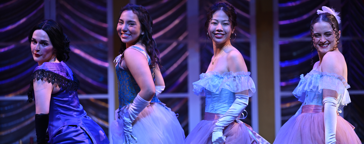 Opera Singers in Die Fledermaus