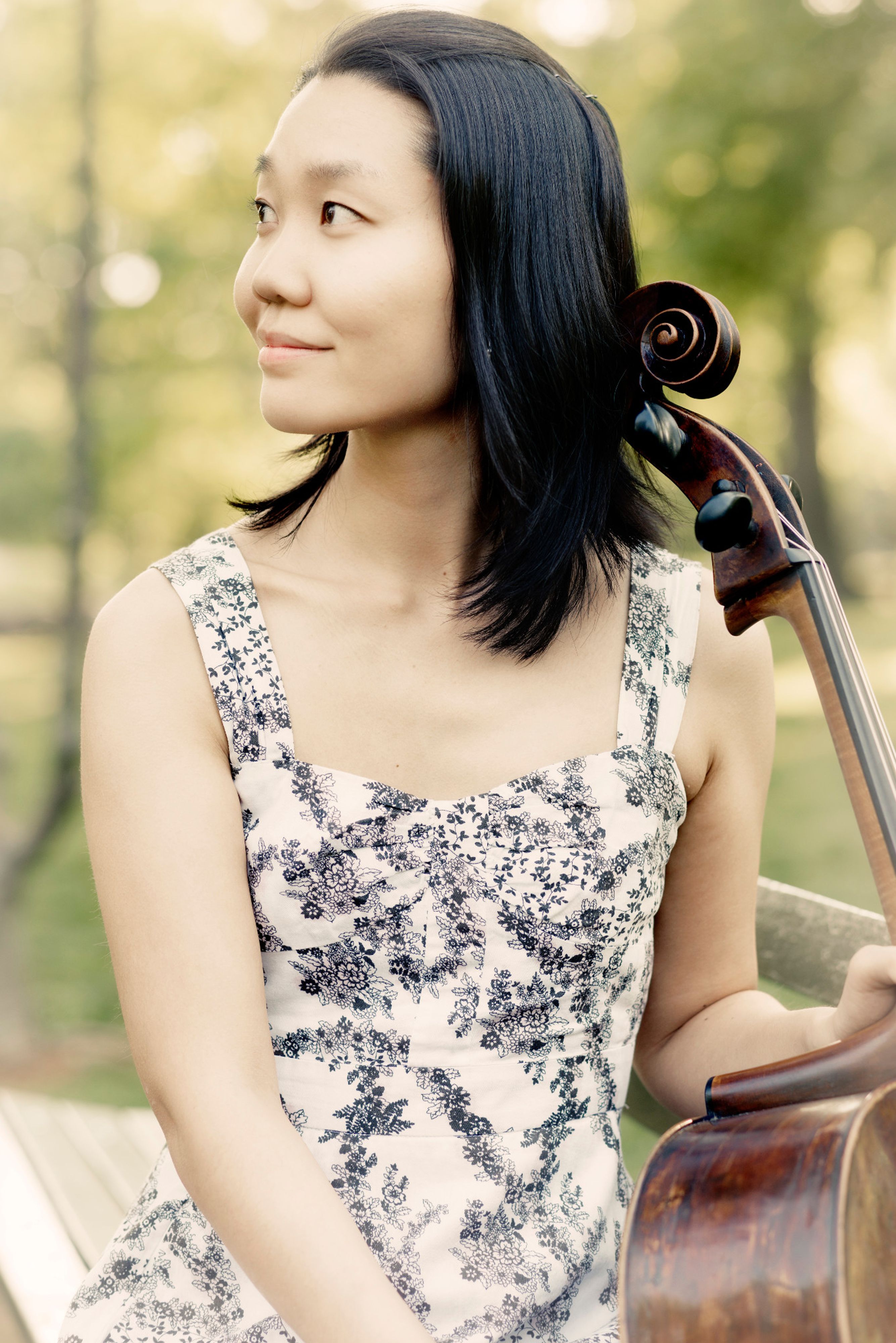 Alice Yoo with cello