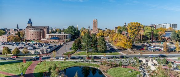 DU campus panorama